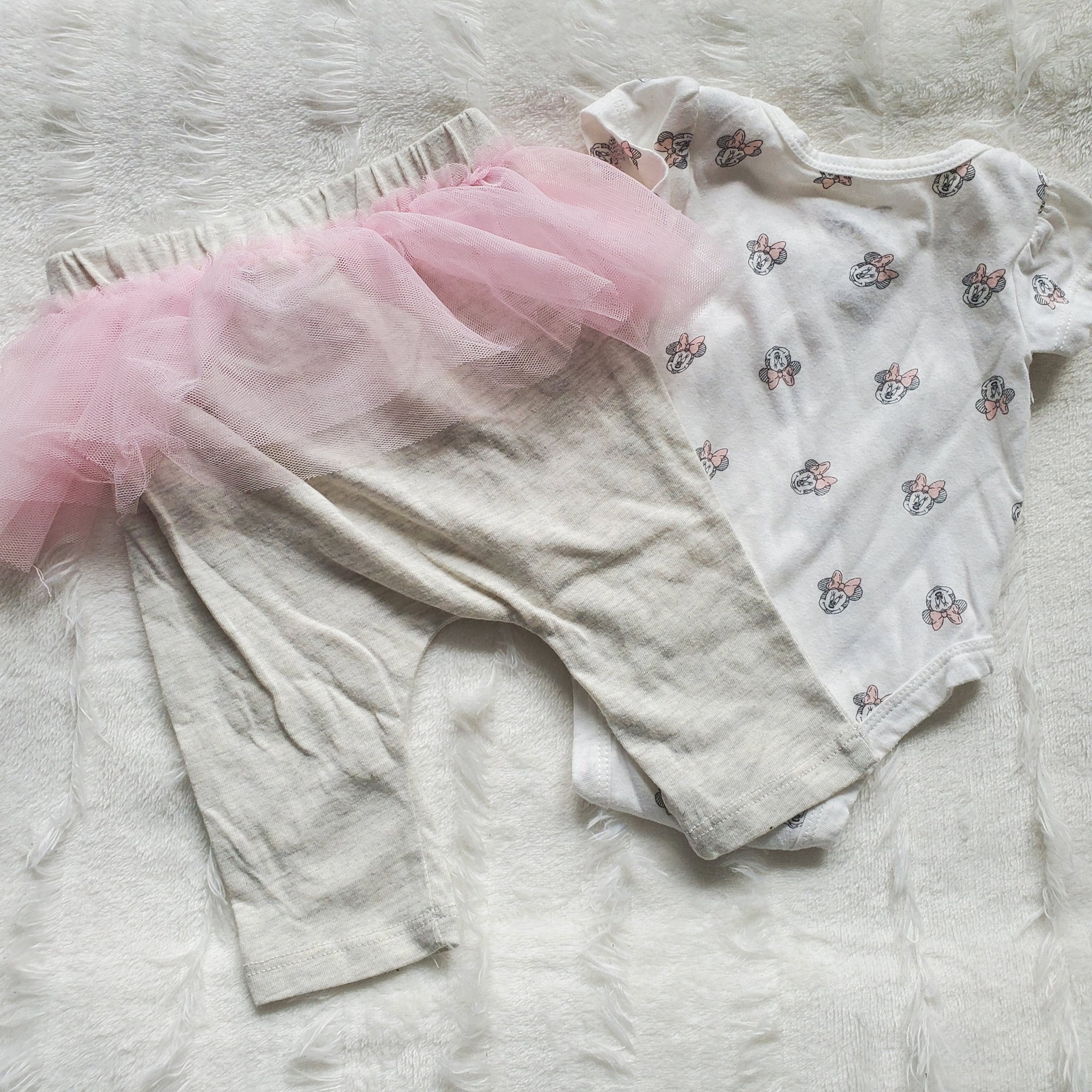 Pre- Loved "TuTu Minnie" 0-3 months