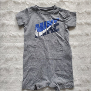 Pre-Loved Short sleeve Nike Romper 9 months