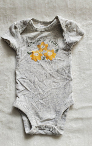 Cute as a Daisy Onesie (NB)