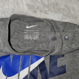 Pre-Loved Short sleeve Nike Romper 9 months