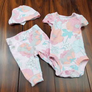 Pre-Loved 3 pc Newborn Outfit size NB